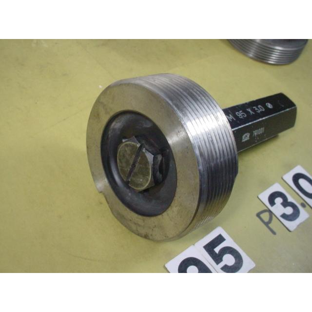 ミリサイズ　ネジゲージ　プラグゲージ　程度良好　中古品　M95*3.0　 GP2-IP2 |  | 05