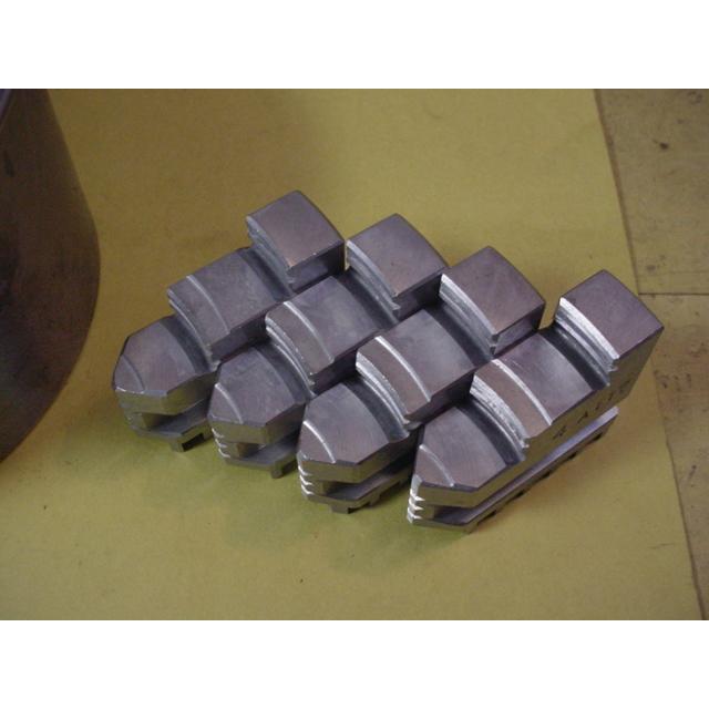 SC-110F4　ビクター　4ツ爪 スクロールチャック ストレートインロータイプ　中古品　4インチ   四ッ爪　スクロールチャック　A |  | 02