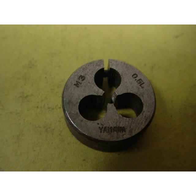 左ネジ　ミリ目ダイス　M3*0.5  外径20Φ　中古品　 |  | 01