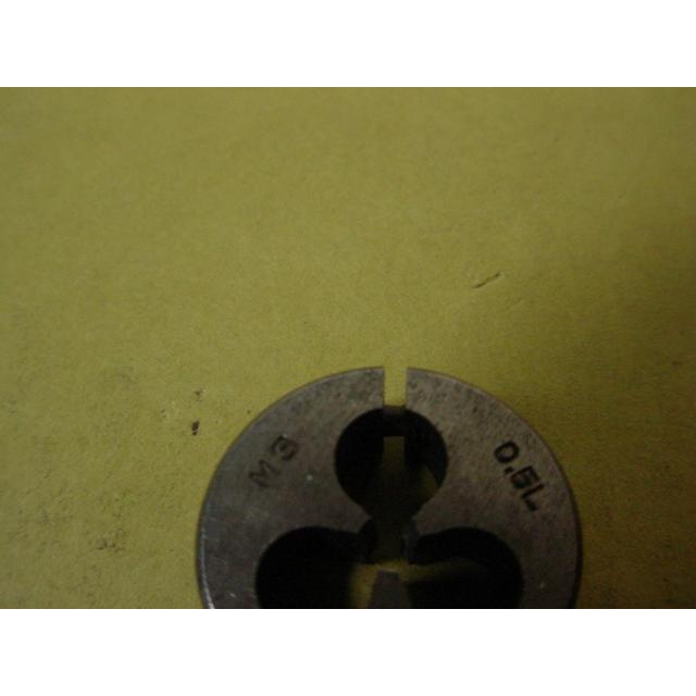 左ネジ　ミリ目ダイス　M3*0.5  外径20Φ　中古品　 |  | 02