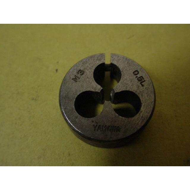 左ネジ　ミリ目ダイス　M3*0.5  外径20Φ　中古品　 |  | 03