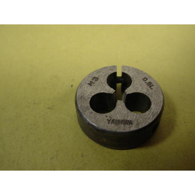 左ネジ　ミリ目ダイス　M3*0.5  外径20Φ　中古品　 |  | 04
