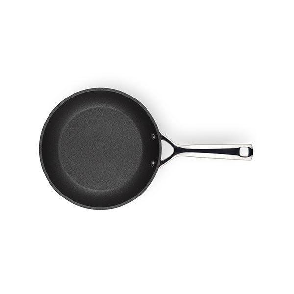 ル・クルーゼ　26ｃｍ　タフネスノンスティック　フライパン　☆新品☆ ル・クルーゼ Le Creuset TNS ディープフライパン 26cm シリコン