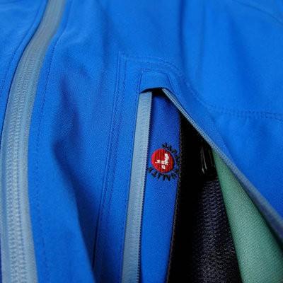 国産GORE-TEXアウトドアウェア】HID エイチアイディ Zero Fighter