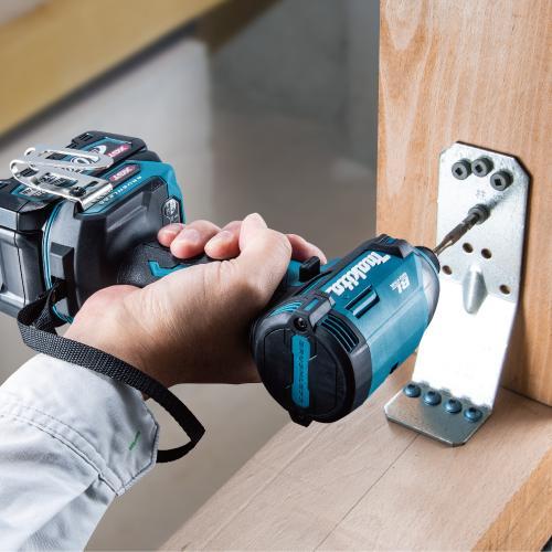 マキタ（makita） 40Vmax 充電式インパクトドライバ TD003GZ