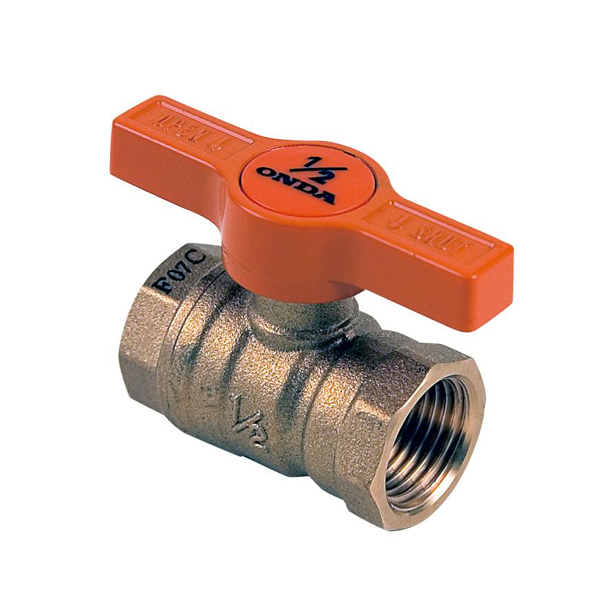 エスティボ　スノボーウェア　村田倫子 エスティボ スノボーウェア 村田倫子