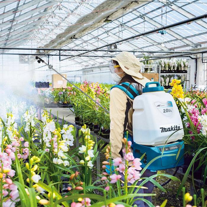 マキタ（makita） 充電式噴霧器 MUS200DZ 背負式/タンク容量20L 18V