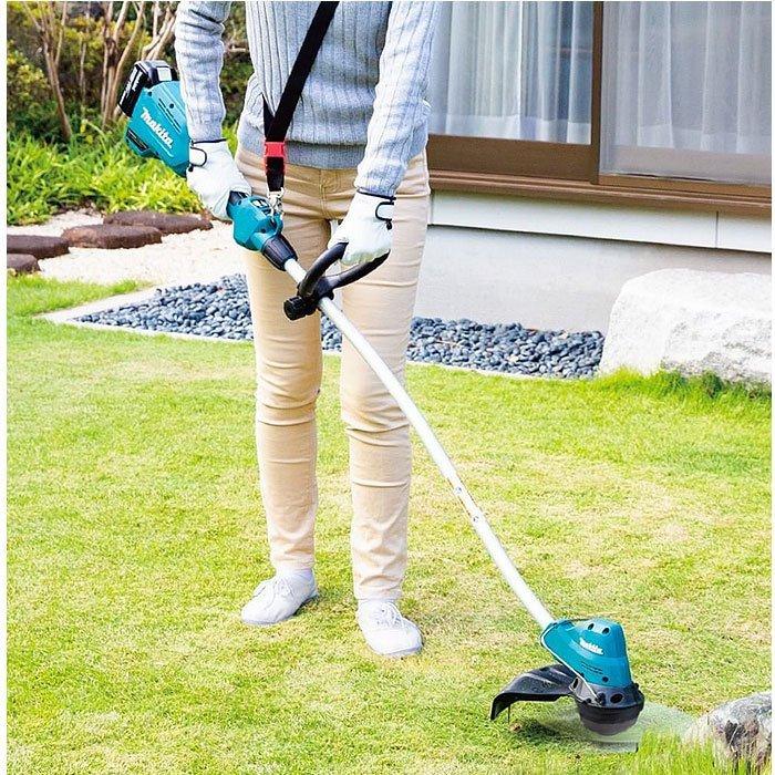 Makita 草刈り機セット Makita 草刈り機セット Makita 草刈り機セット 1台で付け替え！Makita