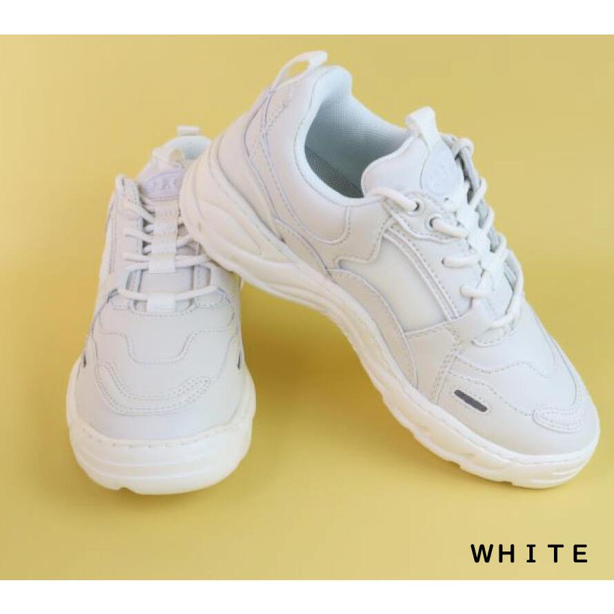 正規品】23.65 スニーカー V2 BTS 楽ちん 疲れにくい レディース 黒 白