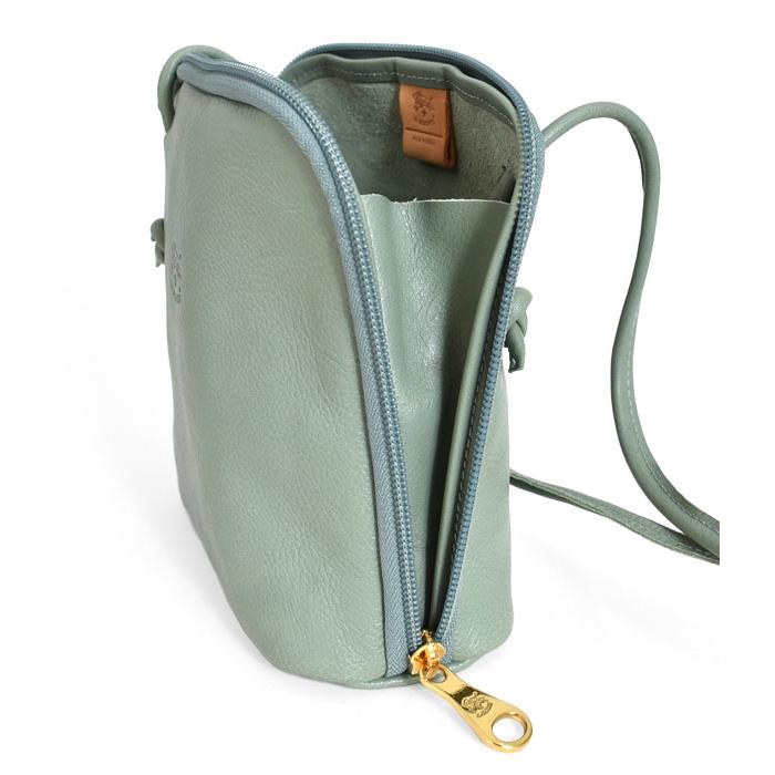 イルビゾンテ オールレザー ボックス スクエア ショルダーバッグ クロスボディ ☆人気【IL BISONTE】クロスボディバッグ ロゴ型押し カラー豊富