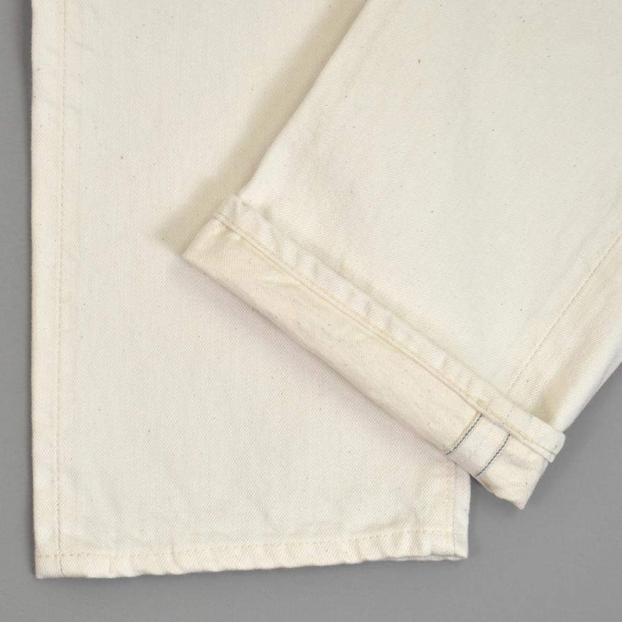 RESOLUTE A710 デニムジーンズパンツ ストレート 白/AZ90 RESOLUTE A710 デニムジーンズパンツ ストレート 白/AZ90 - メルカリ