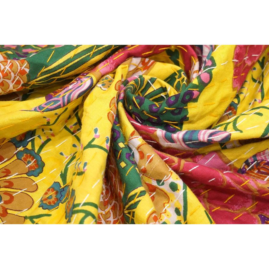 インド製「カンタキルト」マルチカバー◆223x149cm前後◆トロピカル/イエロー　KMC230-YL |  | 01