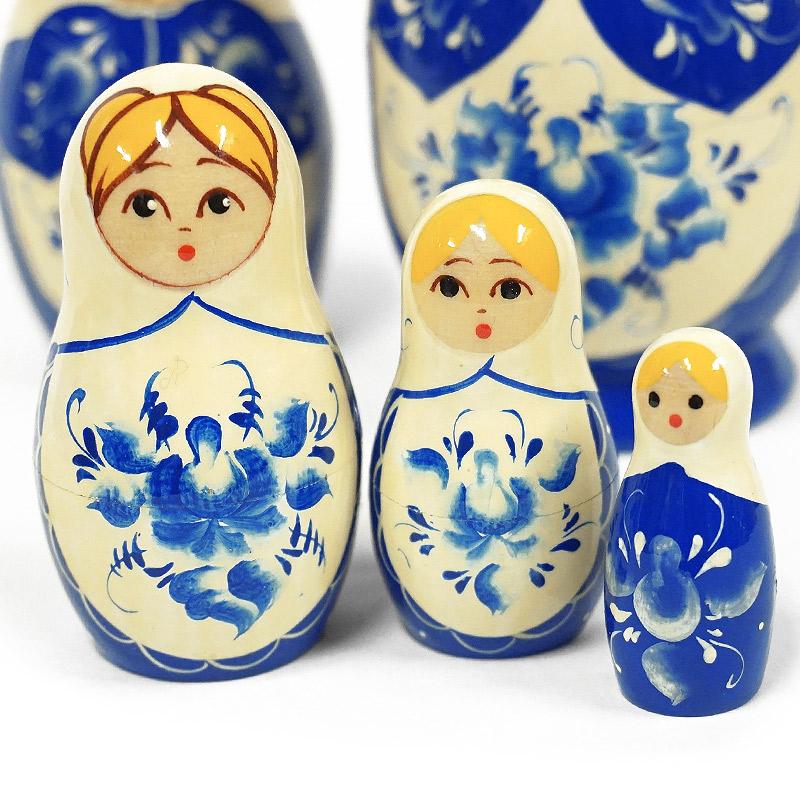 ロシア　キーロフの街のマトリョーシカ（5P）　MAT-130 |  | 03