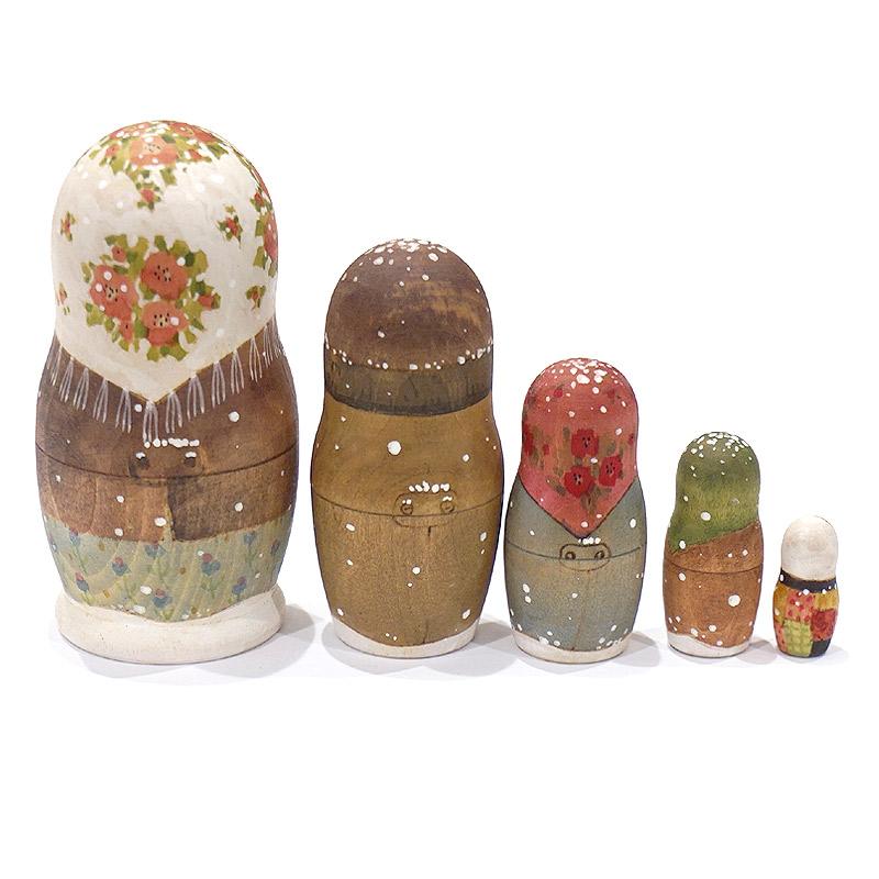 ロシア　オリガ・ロバノワ作　ウィンター マトリョーシカ（5P）　MAT-172 |  | 01