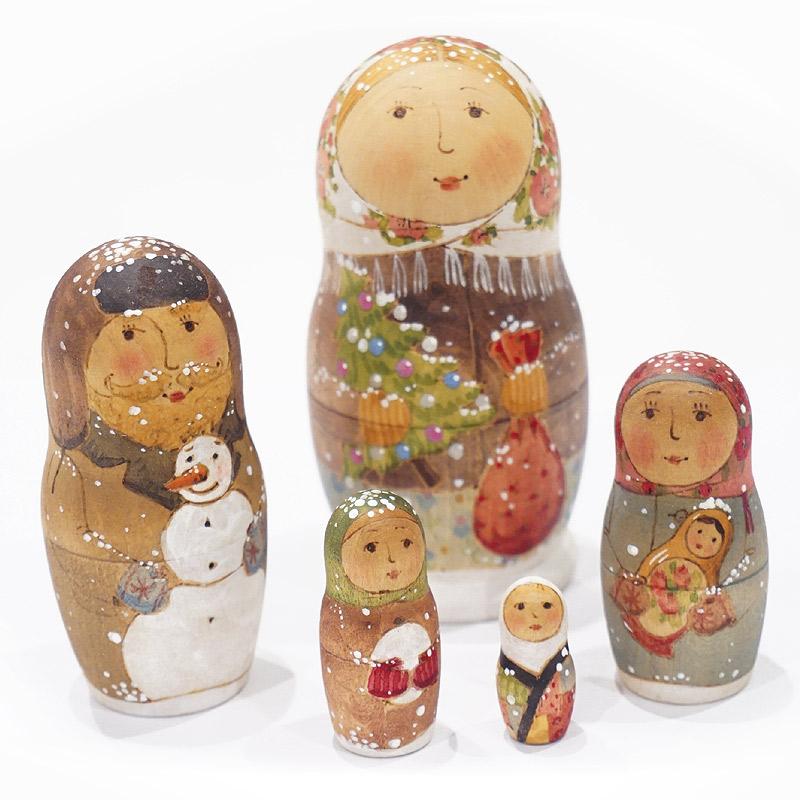 ロシア　オリガ・ロバノワ作　ウィンター マトリョーシカ（5P）　MAT-172 |  | 02