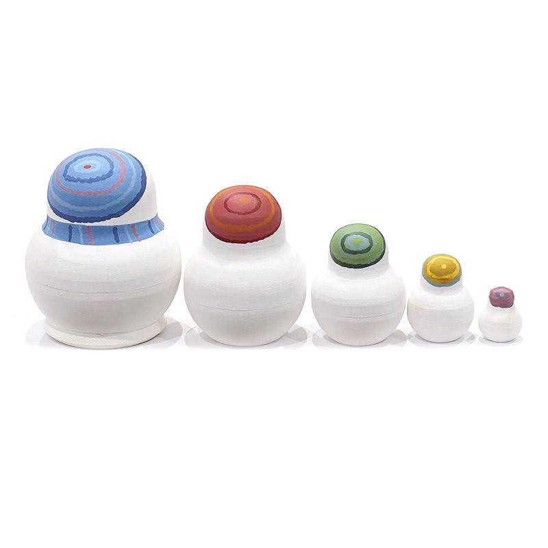 ロシア　オリガ・ロバノワ作　スノーマン マトリョーシカ（5P） MAT-179 |  | 01