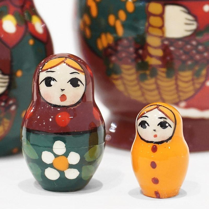 ロシア　セルギエフパサード　マトリョーシカ小（5P）　MAT-193 |  | 03