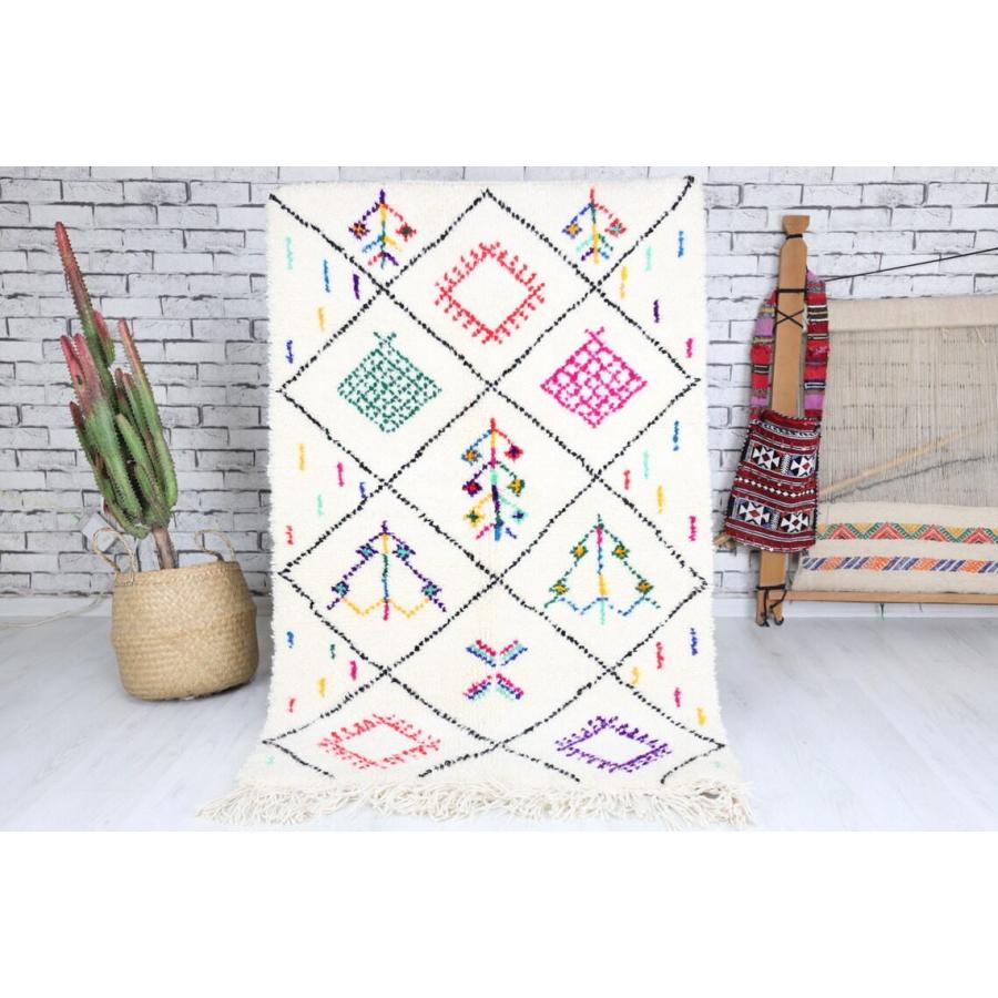 モロッコ手織り絨毯　ベニワレン（Beni Ouarain）　146ｘ96cm　MRB150-01 |  | 01