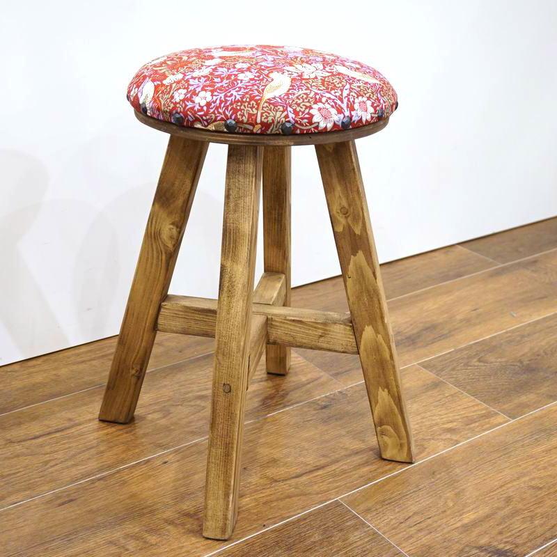 Morris Collection まんまるスツール(H45cm)　いちご泥棒/レッド　ST45-STRD |  | 01