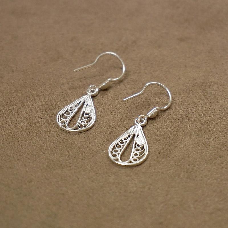 トルコ伝統の銀線細工 テルキャーリ ピアス　SV-E-TK002 |  | 01