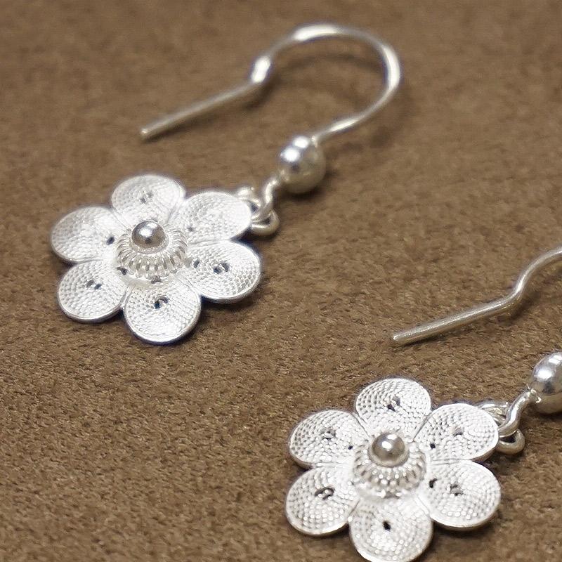 トルコ伝統の銀線細工 テルキャーリ ピアス　SV-E-TK007 |  | 01