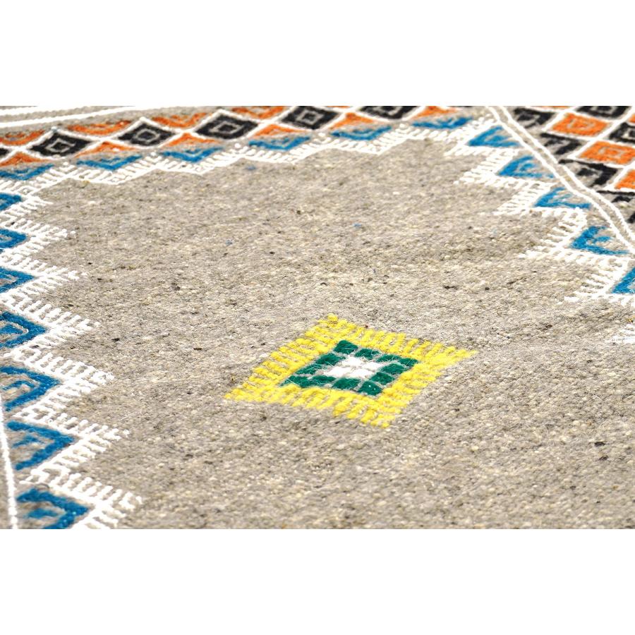 チュニジア　手織りキリム　108×71cm　アクセントラグサイズ　TK120x70-2 |  | 02