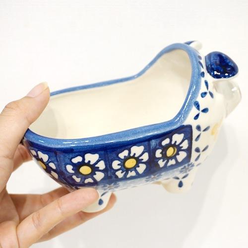 ポーランド陶器 ポーリッシュポタリー 「WIZA」 こぶたのボウル ピギー W965-25D カモミール柄 |  | 04