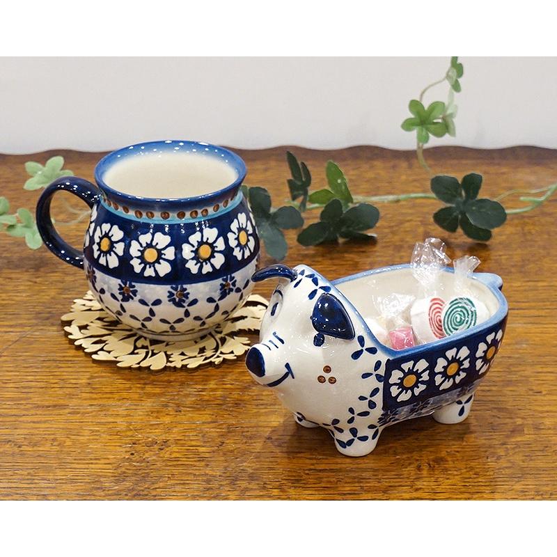 ポーランド陶器 ポーリッシュポタリー 「WIZA」 こぶたのボウル ピギー W965-25D カモミール柄 |  | 05