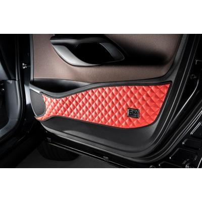 ヤリスクロス ドリンクホルダー ガーニッシュ LED キックガード セット