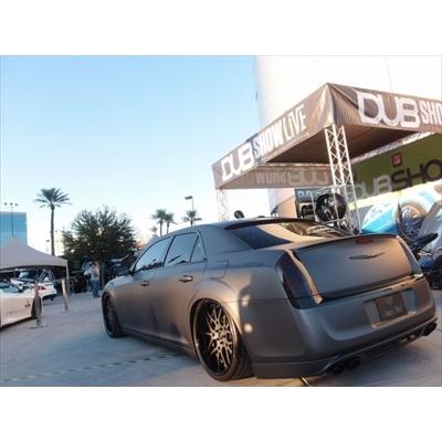 CHRYSLER 300/300C 11y? LB customs 4本出しマフラー : エアロ