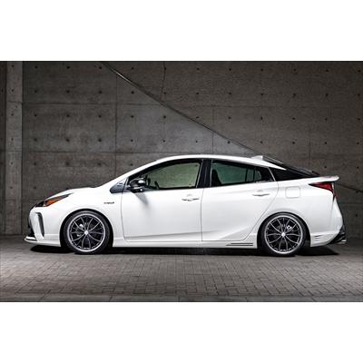 プリウス50 TRDサイドステップ　カラー218アティチュードブラックマイカ M'z SPEED プリウス 50系 後期 サイドステップ 塗装済