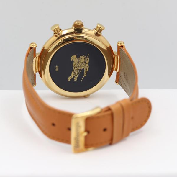 稼働品　Burberry バーバリーズ　ゴールドケース　黒文字盤　腕時計 美品 稼動品 BURBERRY バーバリー メンズ腕時計 ゴールド 12100G