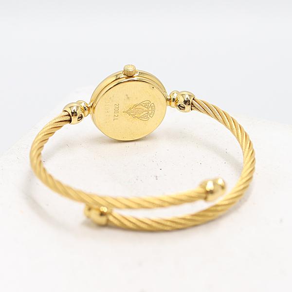 デッドストック級 稼働 良品 グッチ バングルウォッチ 2700.2.L QZ