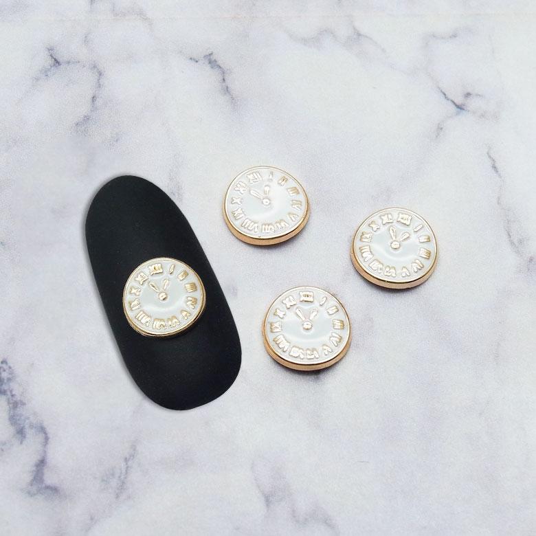 ネイル メタルパーツ 時計 クロック ホワイト 2個入り 96