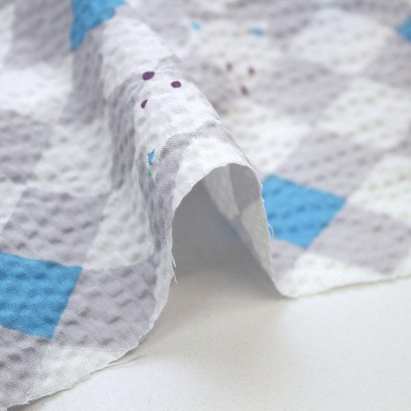 生地 布 タヌキとネコ こどものえくぼ たぬきとねこ 和柄 浴衣 甚平 リップル 綿100％ 約106cm幅 ECB-52 ゆうパケット1.5ｍ対応 10cm単位価格 |  | 05