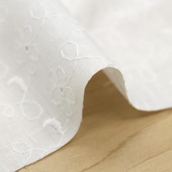 生地 布 綿レース お花と刺しゅう キャンブリック レース 綿100％ 約100cm幅（刺しゅう幅） H9366 ゆうパケット2ｍ対応 10cm単位価格 |  | 04