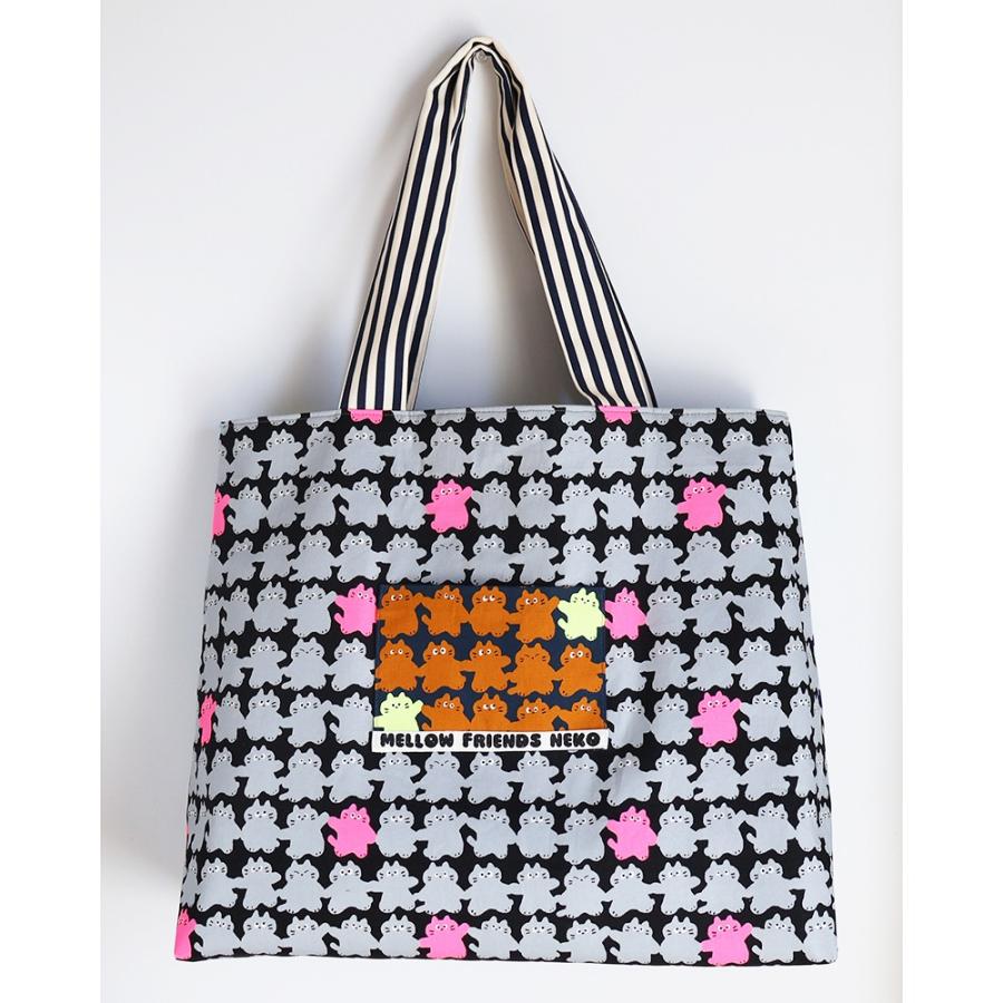 生地 布 蛍光顔料プリント メロウフレンズ 猫 MELLOW FRIENDS オックス 綿100% 約110cm幅 ゆうパケット2ｍ対応 10cm単位価格 |  | 14