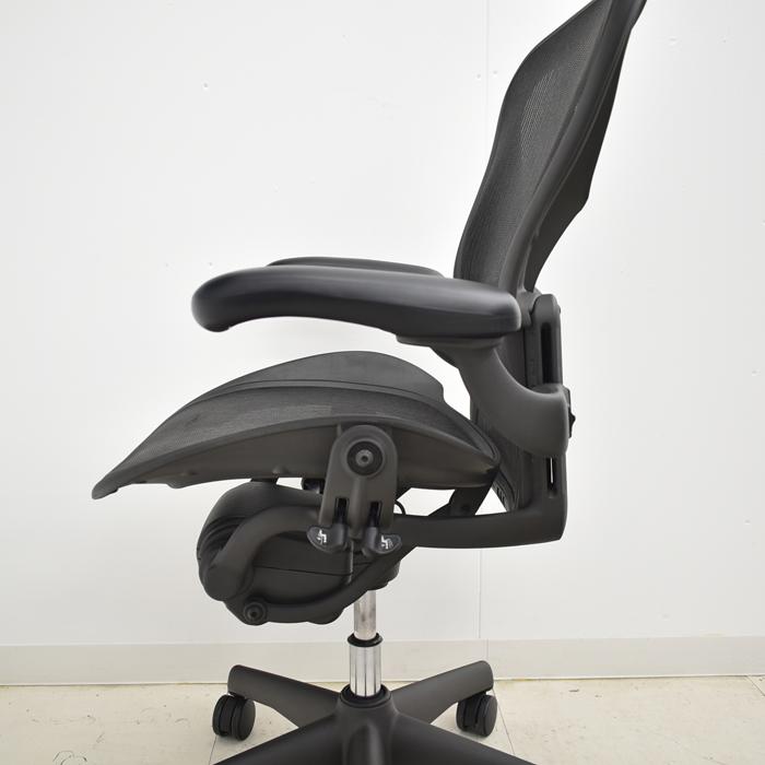 美品 ハーマンミラー アーロンチェア ランバーサポート Bサイズ フル装備 Herman Miller（ハーマンミラー） 【中古】ハーマンミラー アーロン