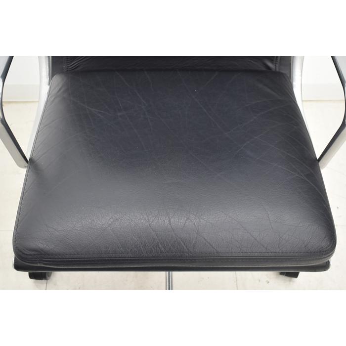 【中古】ハーマンミラー　イームズ　ソフトパッドグループエグゼクティブ　革張り　2024101004【中古オフィス家具】_3