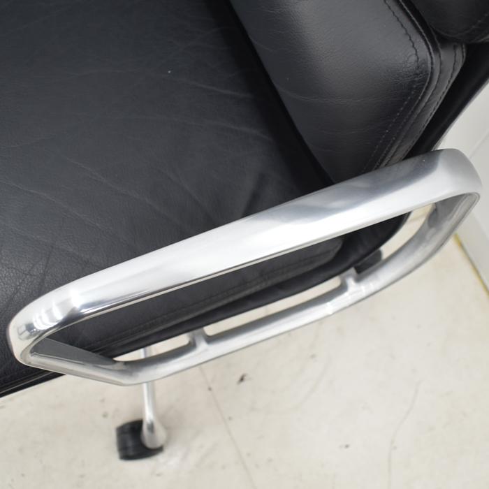 【中古】ハーマンミラー　イームズ　ソフトパッドグループエグゼクティブ　革張り　2024101004【中古オフィス家具】_5