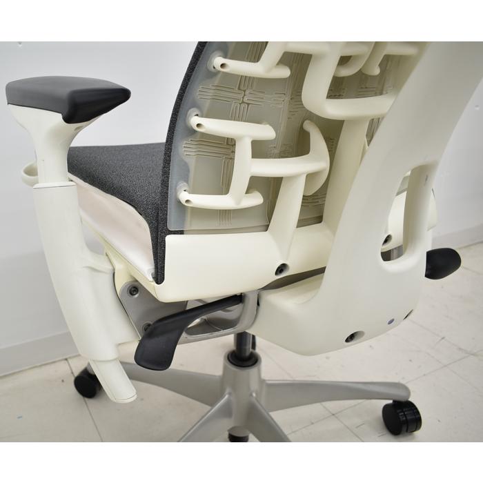 ひじ掛け椅子 メーカー不明 中古 Herman Miller（ハーマンミラー 