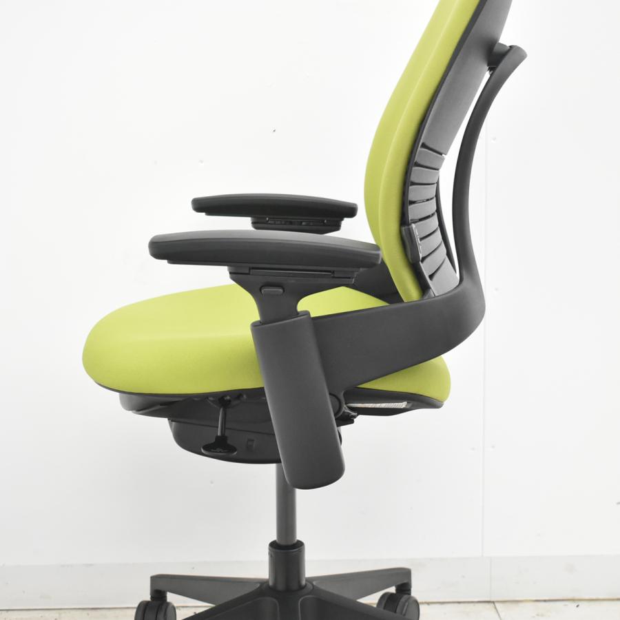【中古】スチールケース リープＶ２ APモデル 可動肘 ランバーサポート グリーン 2026030503【中古オフィス家具】の画像