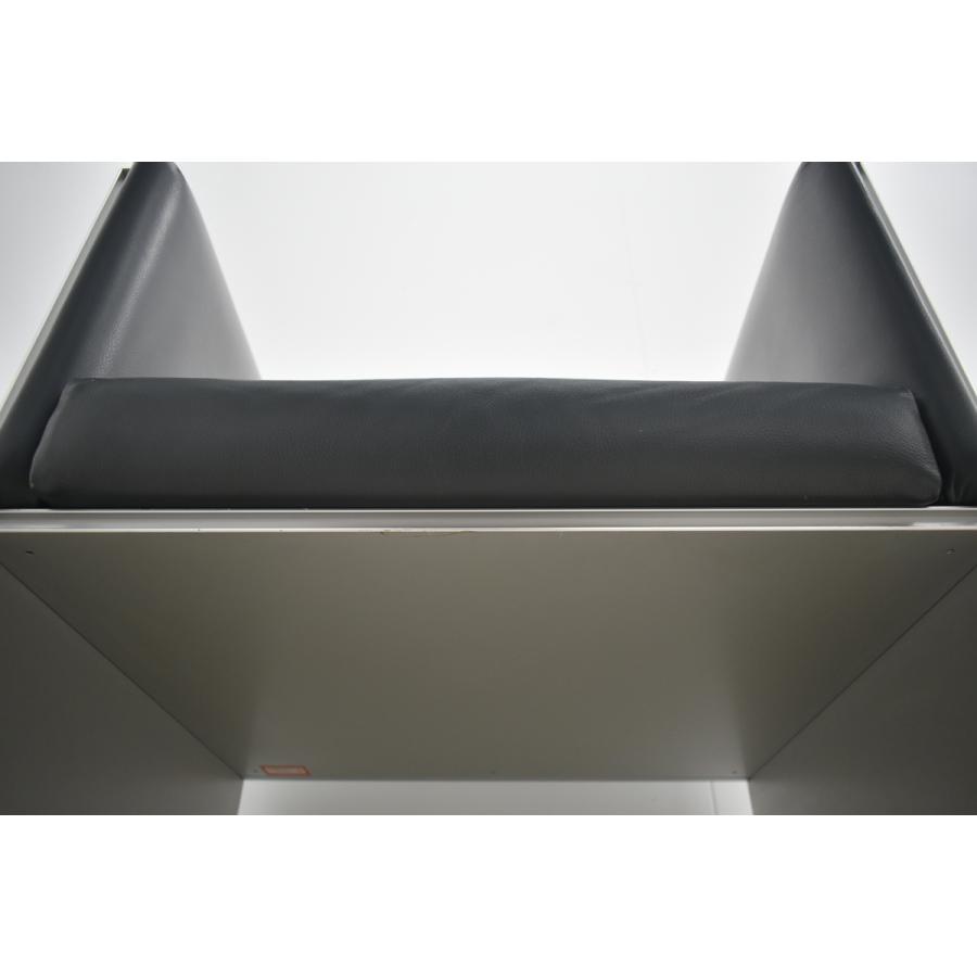 Cassina IXC カッシーナ　イクスシー　1人掛け　片肘　ソファー　1脚 Cassina 【中古】カッシーナ・イクスシー エアフレーム 一人掛けソファ