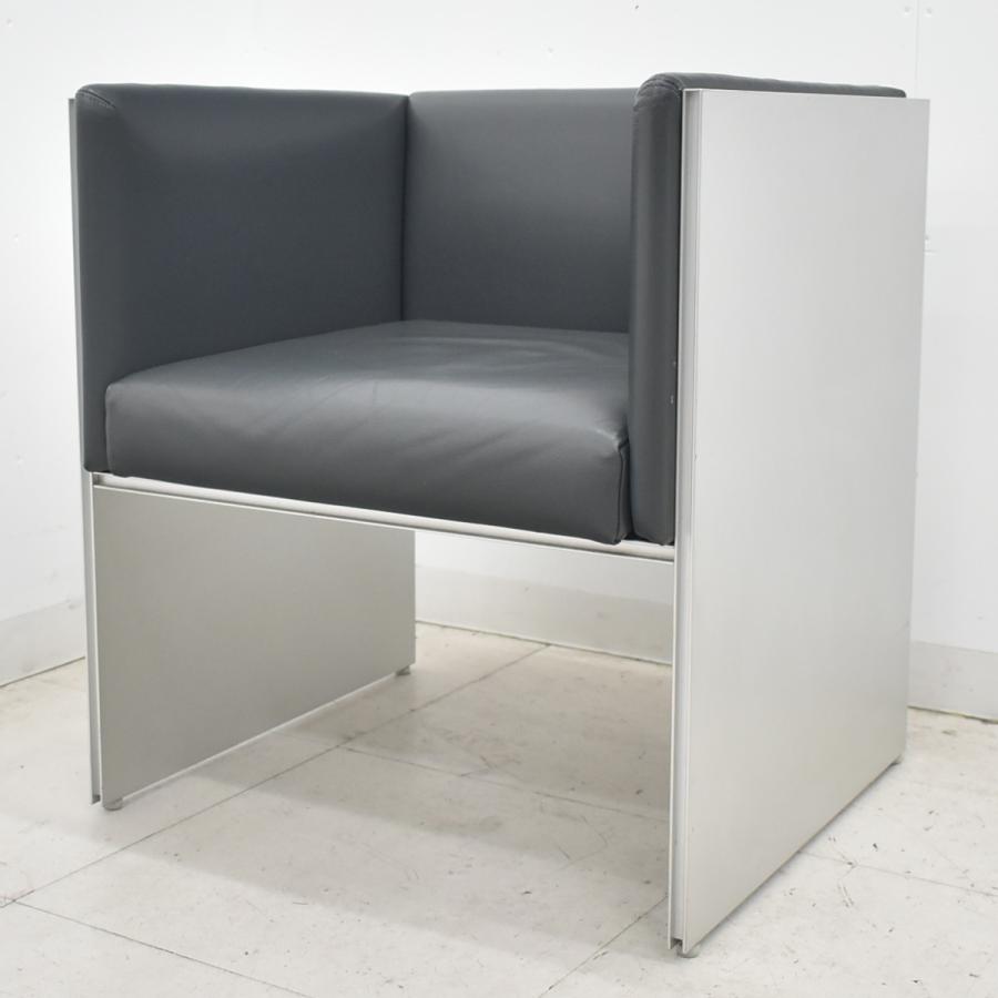 Cassinaカッシーナ　AIR FRAME 1人がけソファ Cassina 【中古】カッシーナ・イクスシー エアフレーム 一人掛けソファ