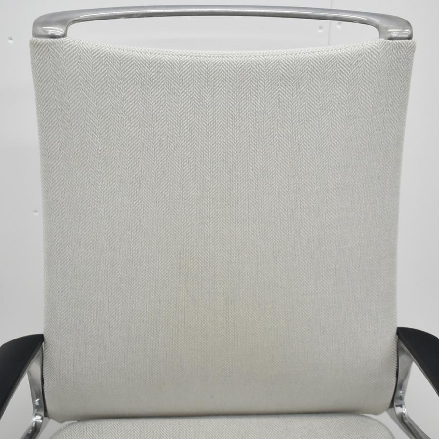 【中古】オカムラ　モードチェア　ハイバック　固定肘　ポリッシュ　アイボリー　2026042004【中古オフィス家具】_2