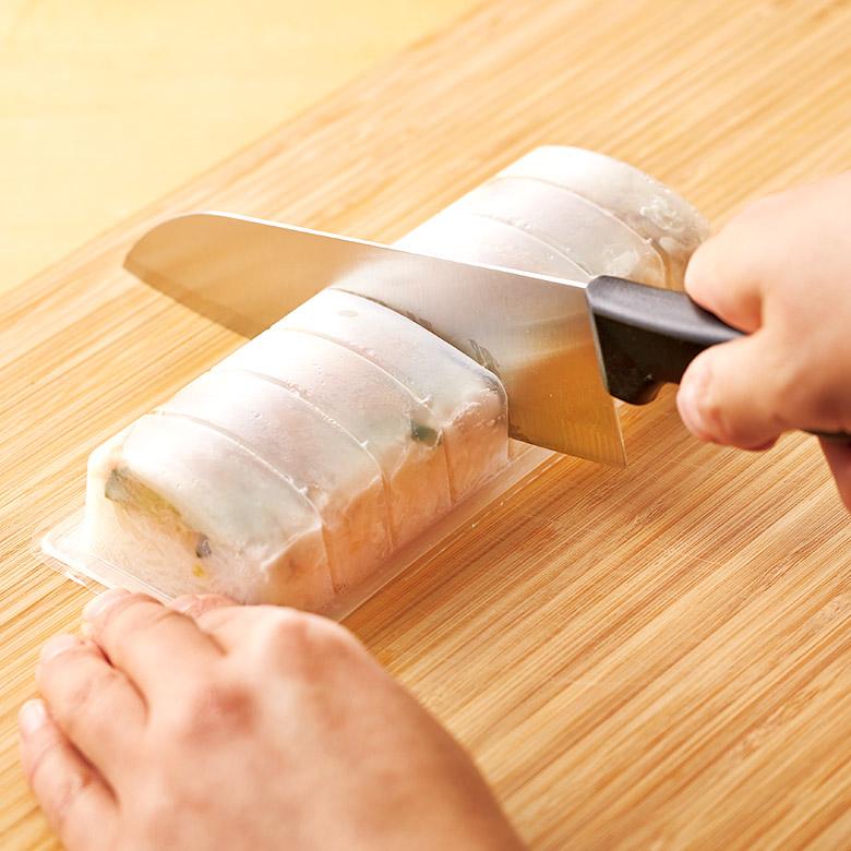 きまぐれクック監修　ふくや　真ふぐめんたい寿司（箱入）　クール冷凍便　※包装不可商品 |  | 02