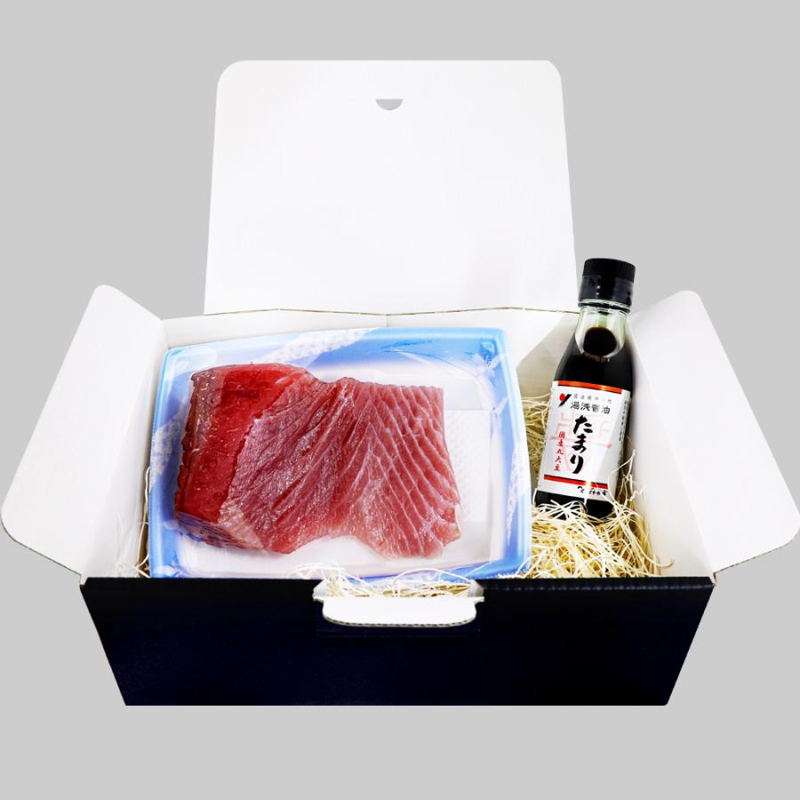 送料無料　ギフト　もちもちまぐろ　約800g　 ブロック　和歌山県産天然生まぐろ赤身　お刺身用湯浅醤油付　クール冷蔵便　※一部地域発送不可 |  | 02