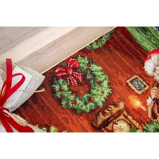 Luca-S クロスステッチ刺繍キット B578 "Santa Claus" (サンタクロース/クリスマス) 【海外取り寄せ/納期40〜80日程度】_4