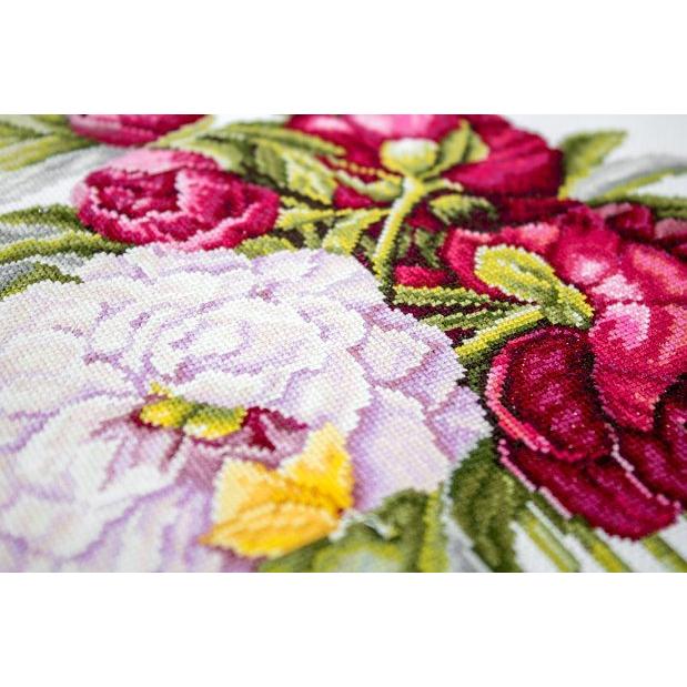 ♡C13(*^-^)♡さま確認用です。 大判クロス＆手刺繍お花2束×2·͜· ♡ 袖丈2サイズ〉鮮やか花刺繍ブラウス – todoku