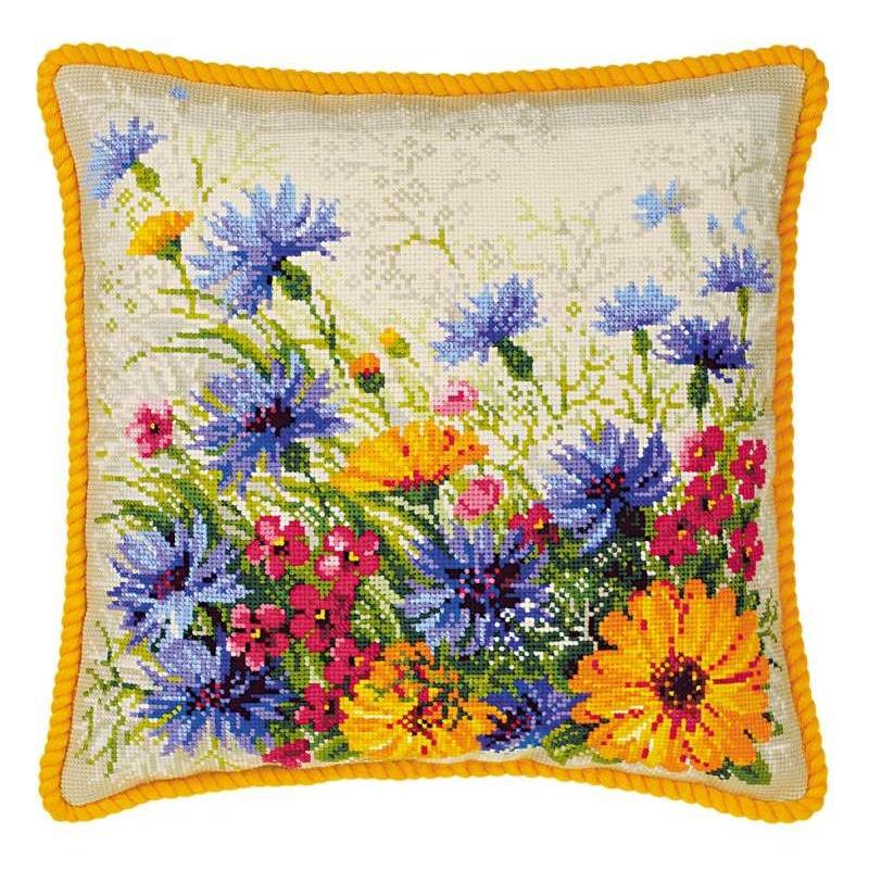 RIOLISクロスステッチ刺繍キット No.1413 \"Moorish Lawn Cushion\"" (クッション40cm角) 【海外取り寄せ/納期30〜60日程度】"